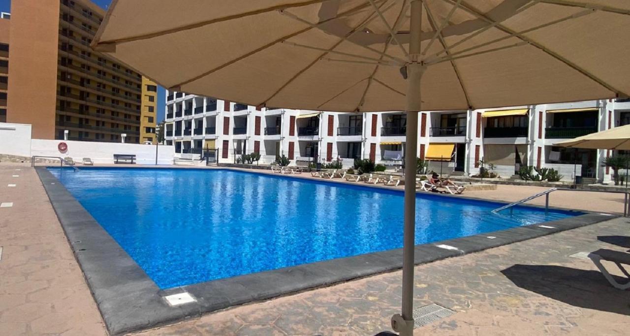 Enjoy The Sea And Pool In Playa De Las Americas Exterior foto